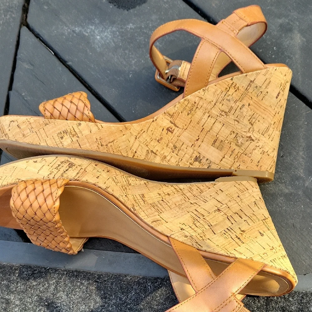 Nine West Strappy Wedge Platform Sandals, Womens Sz 10 Warm Honey Brown